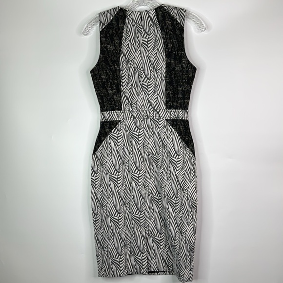 Calvin Klein Black Gray White Sleeveless Shift Dress Size 4 - Picture 4 of 8